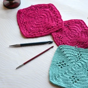 dreamz-tunisian-interchangeable-hook-crochet-hook-4 pieces of crochet work with several afghan tunisian crochet hooks